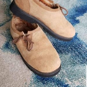 Size 7 Acorn Moccasins